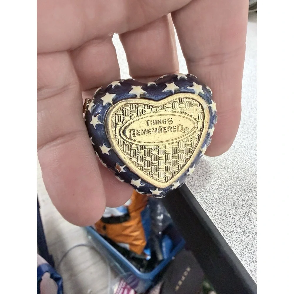 Things Remembered Heart Shaped Trinket Jewerly Box American Flag 4th of July‎